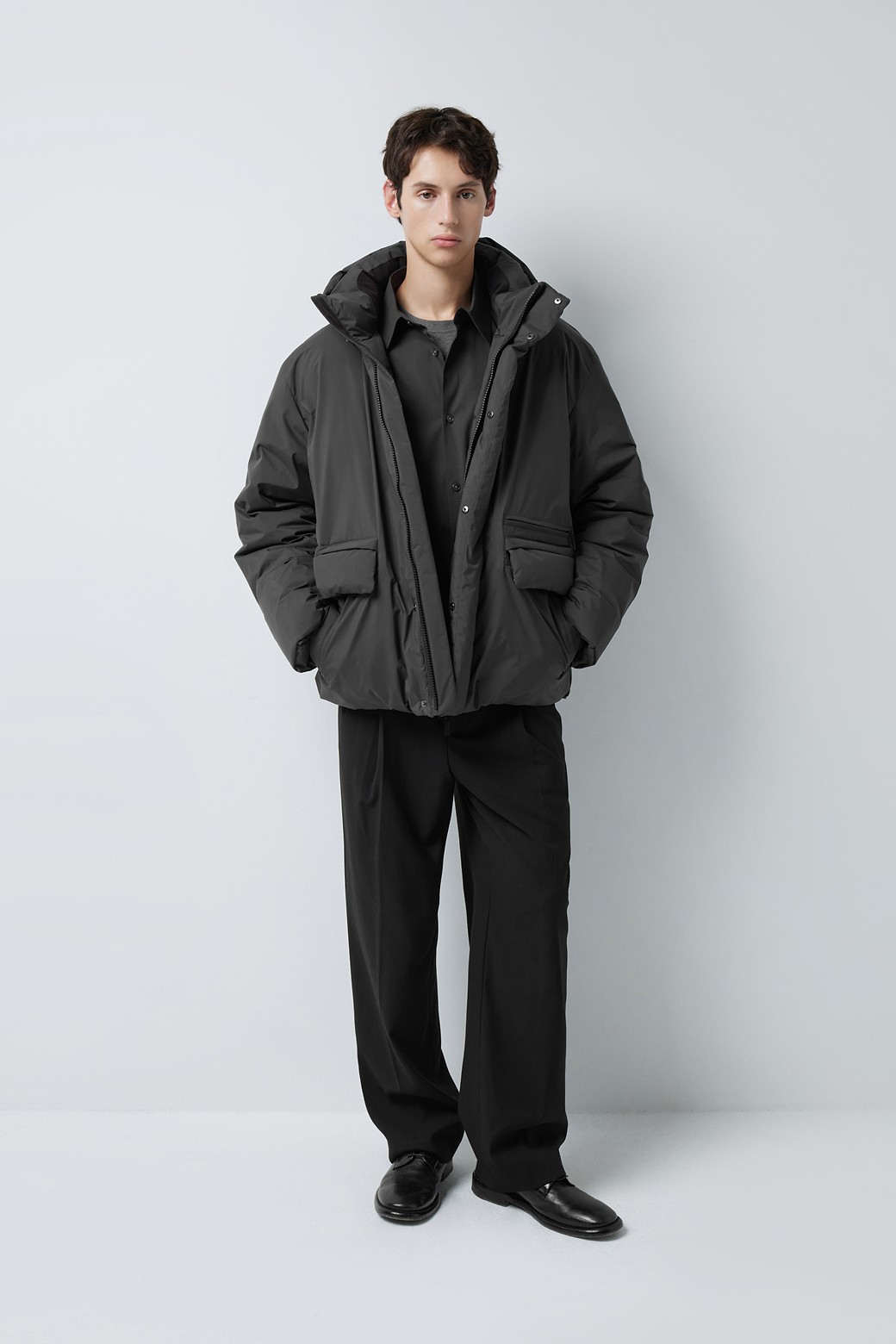TORAY DELFY 구스 다운 파카 (URBAN VER.) 247 · 차콜 photo 3/4
