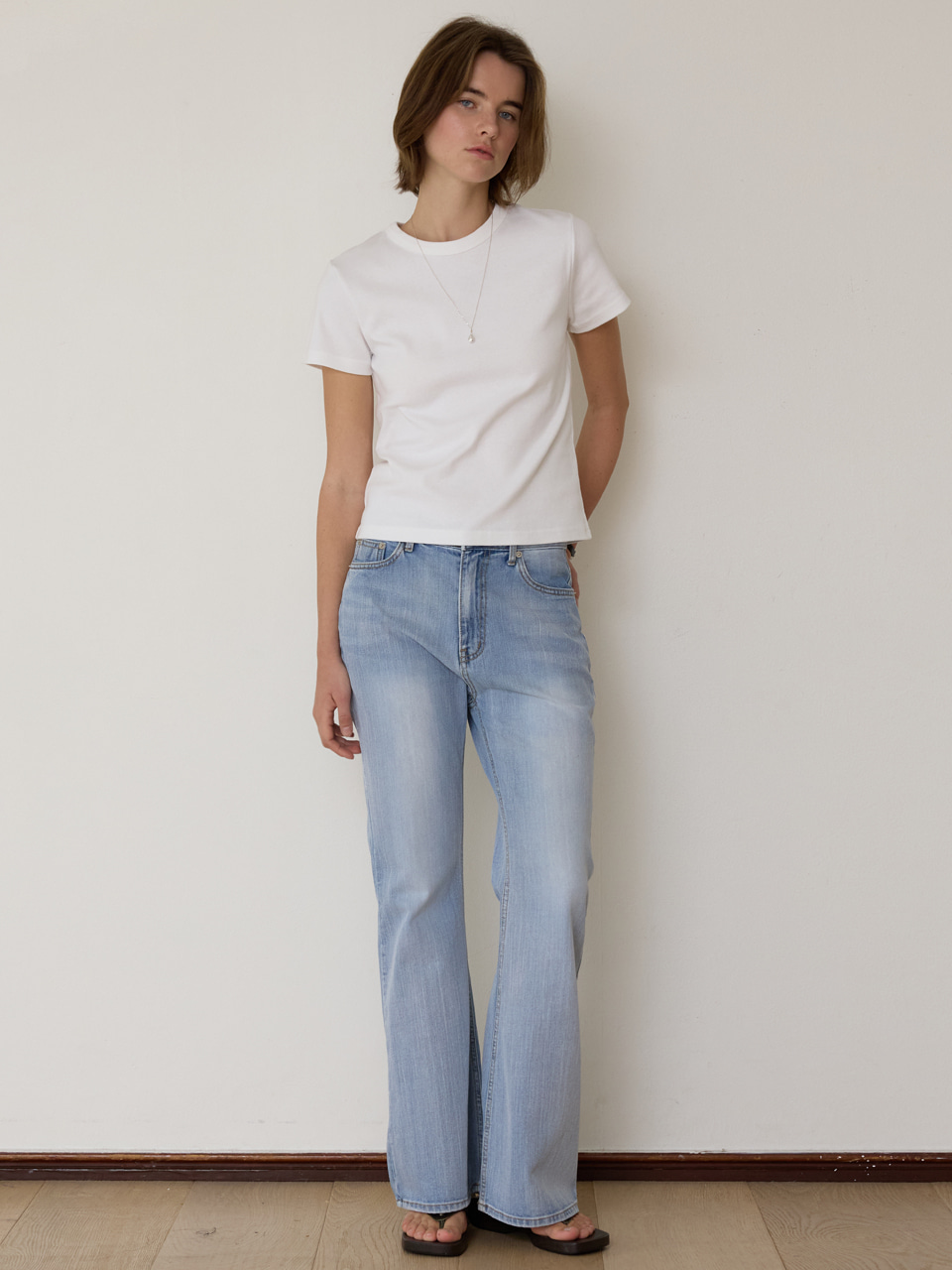 A SLUB WASHING BOOTS-CUT JEANS_LIGHT INDIGO 사진 1/4