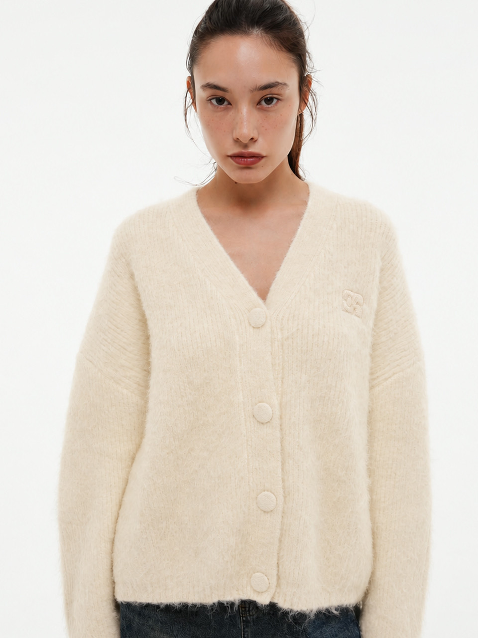 CENTAUR BULKY BRUSHED WOOL CARDIGAN_BEIGE 사진 1/4
