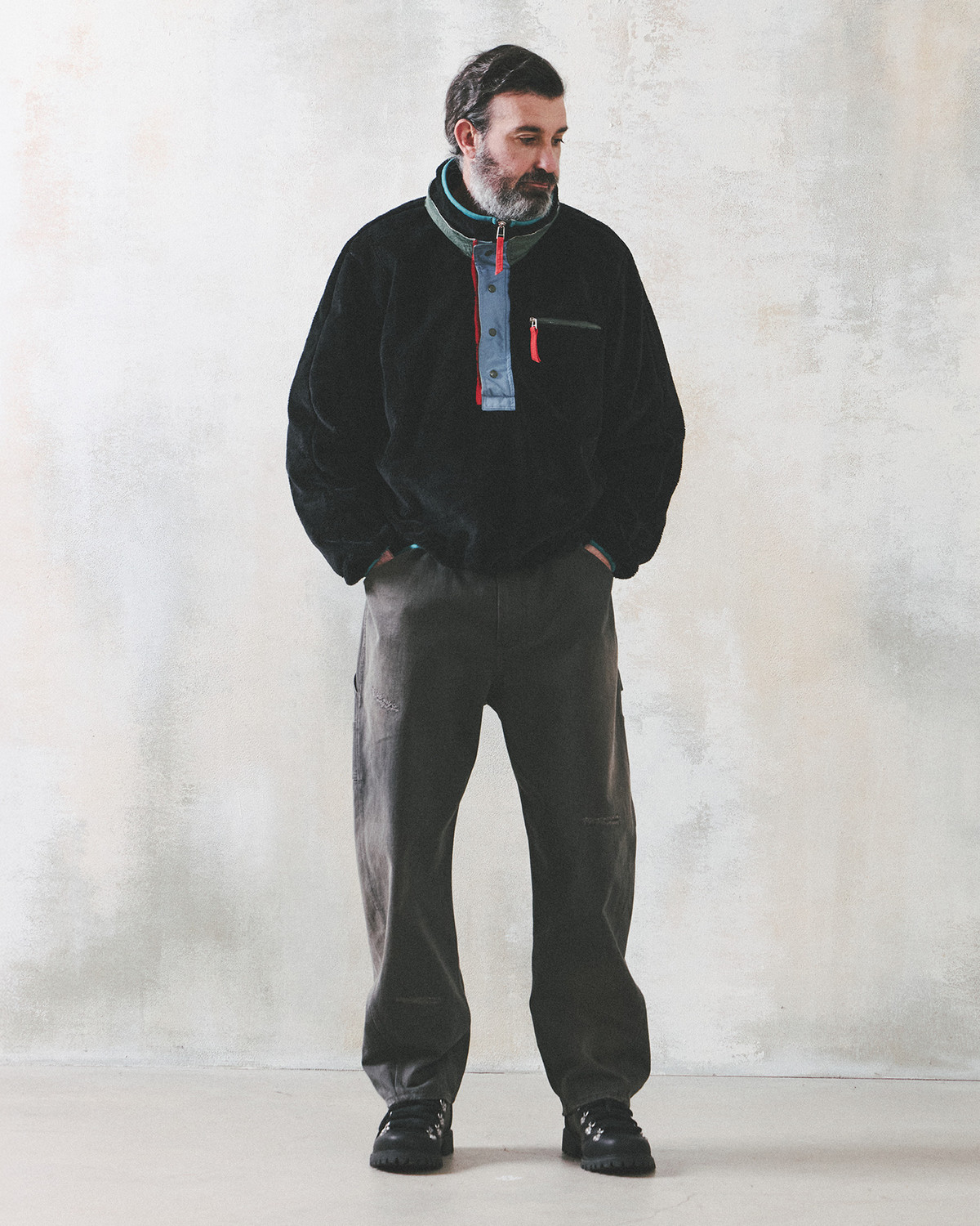 ALPINE HALF ZIP-UP FLEECE SWEAT / BLACK 사진 1/4