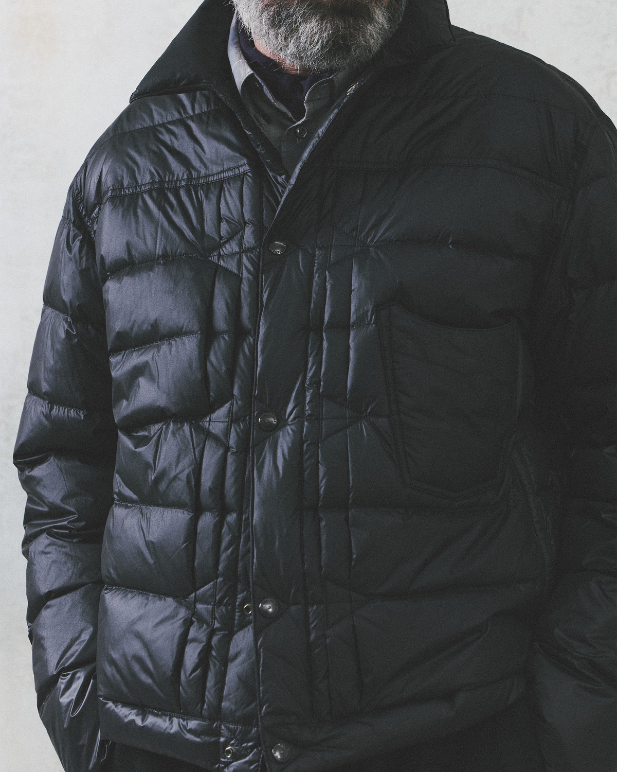 COUNTRY TRUCKER DOWN JACKET / BLACK 사진 2/4