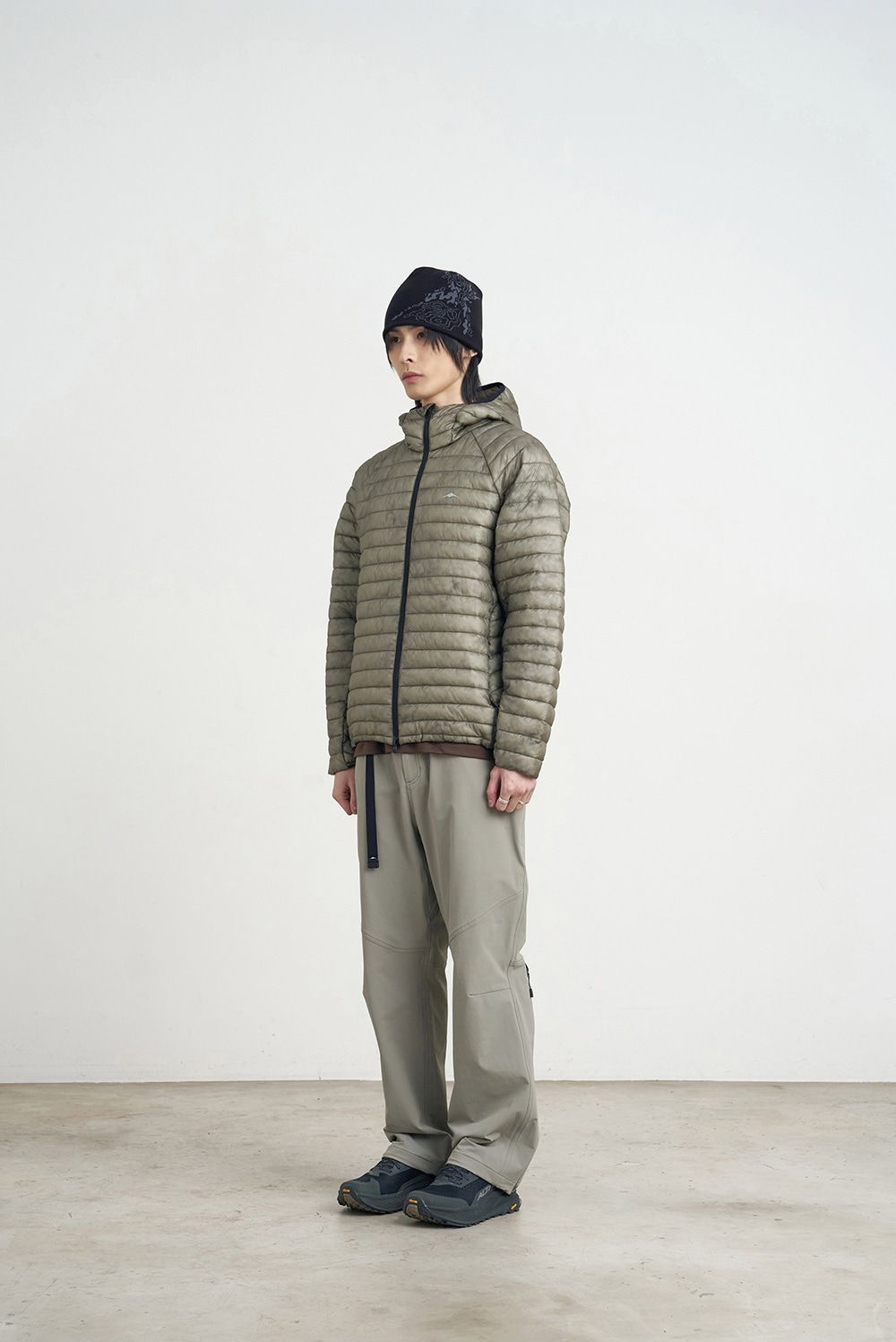 CONTOUR GRAPHIC BEANIE (BLACK) 사진 3/4