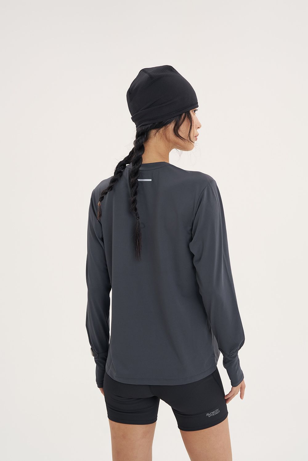 GRIP WATCH HOLE LONG SLEEVE (DARK GREY) 사진 3/4