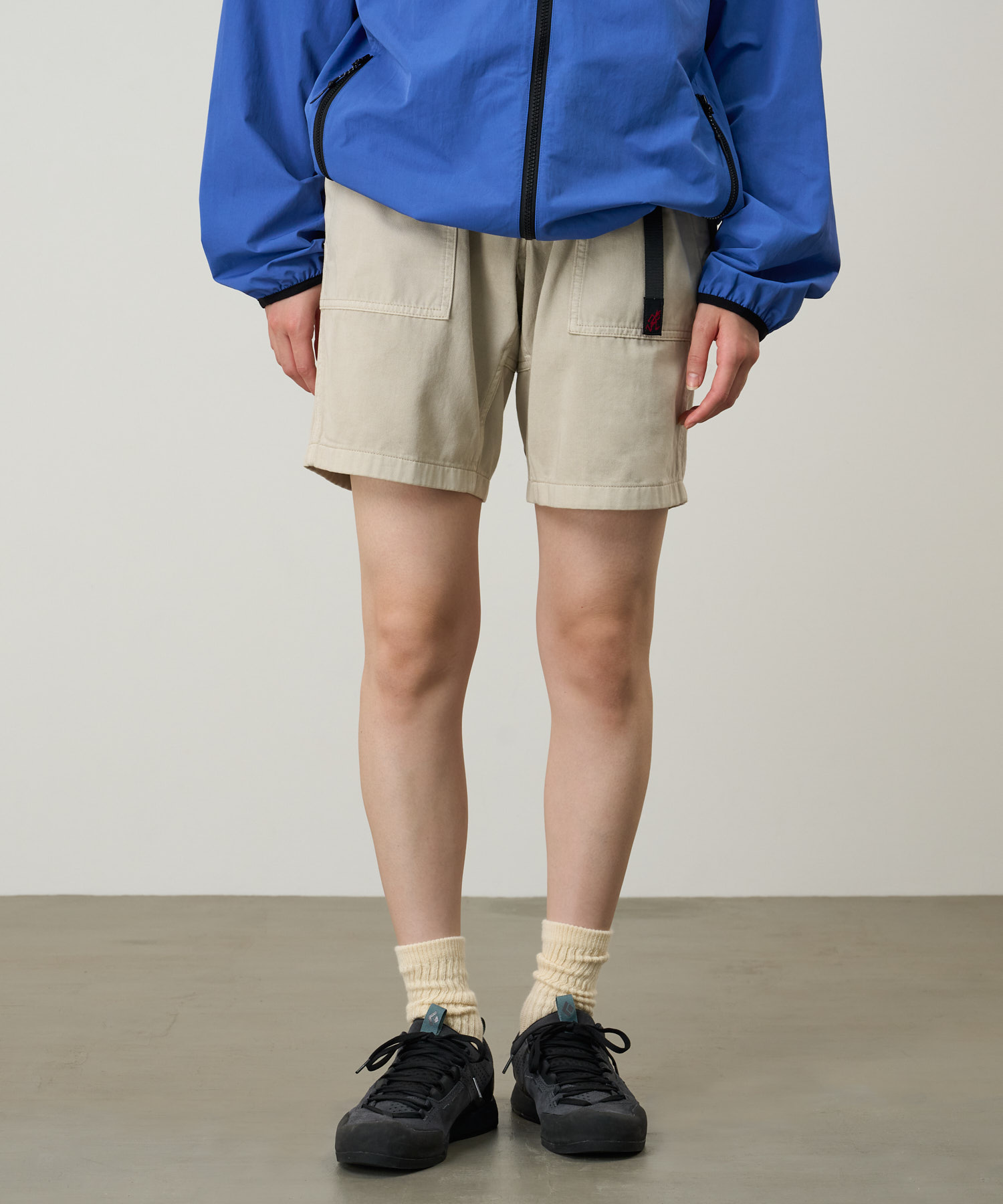 RIDGE SHORT 사진 2/4