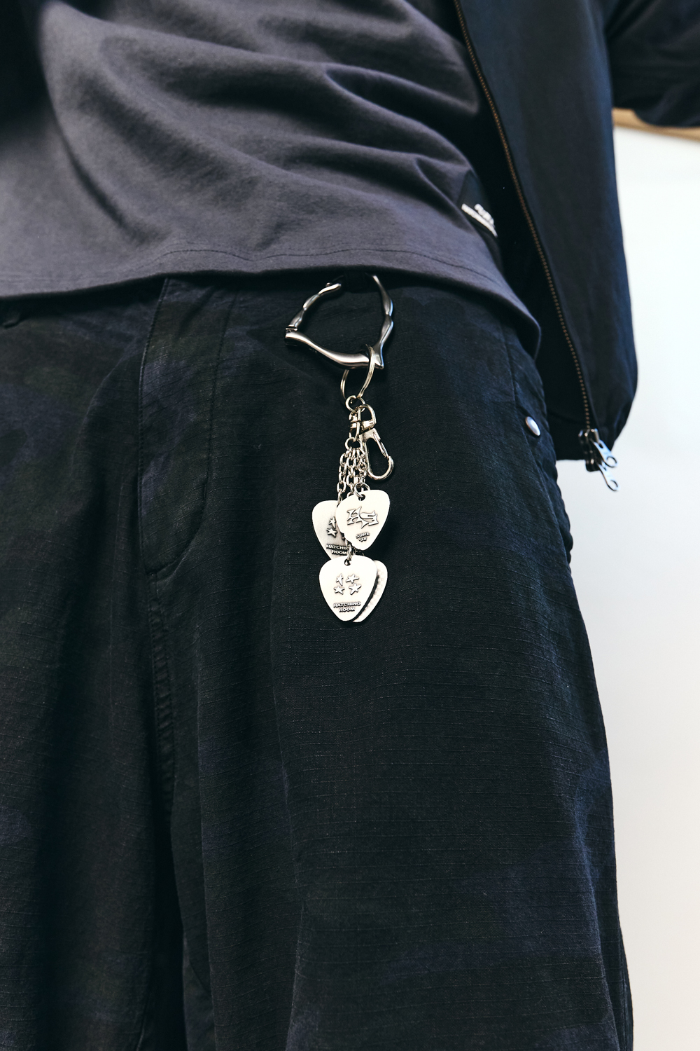 SURL Broken Pick Keyring 사진 2/4
