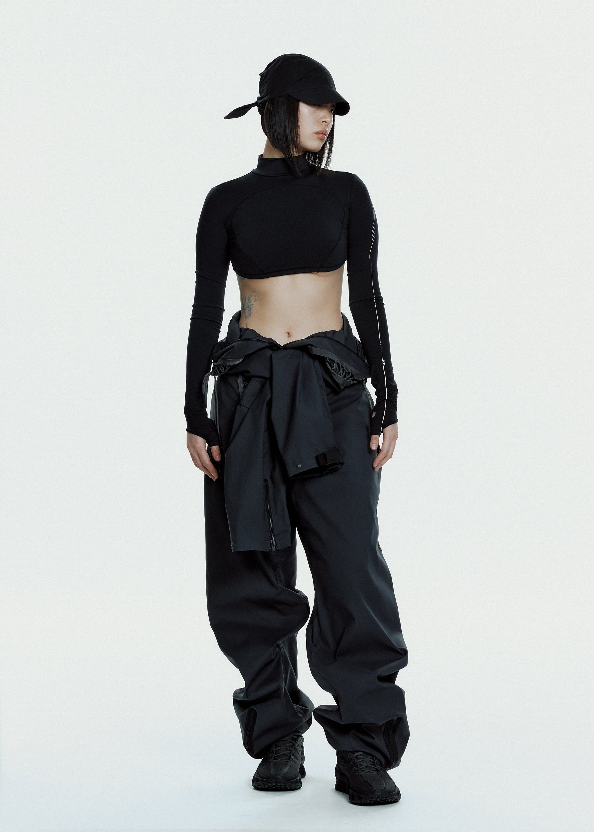 Double Layer Crop Top 사진 4/4