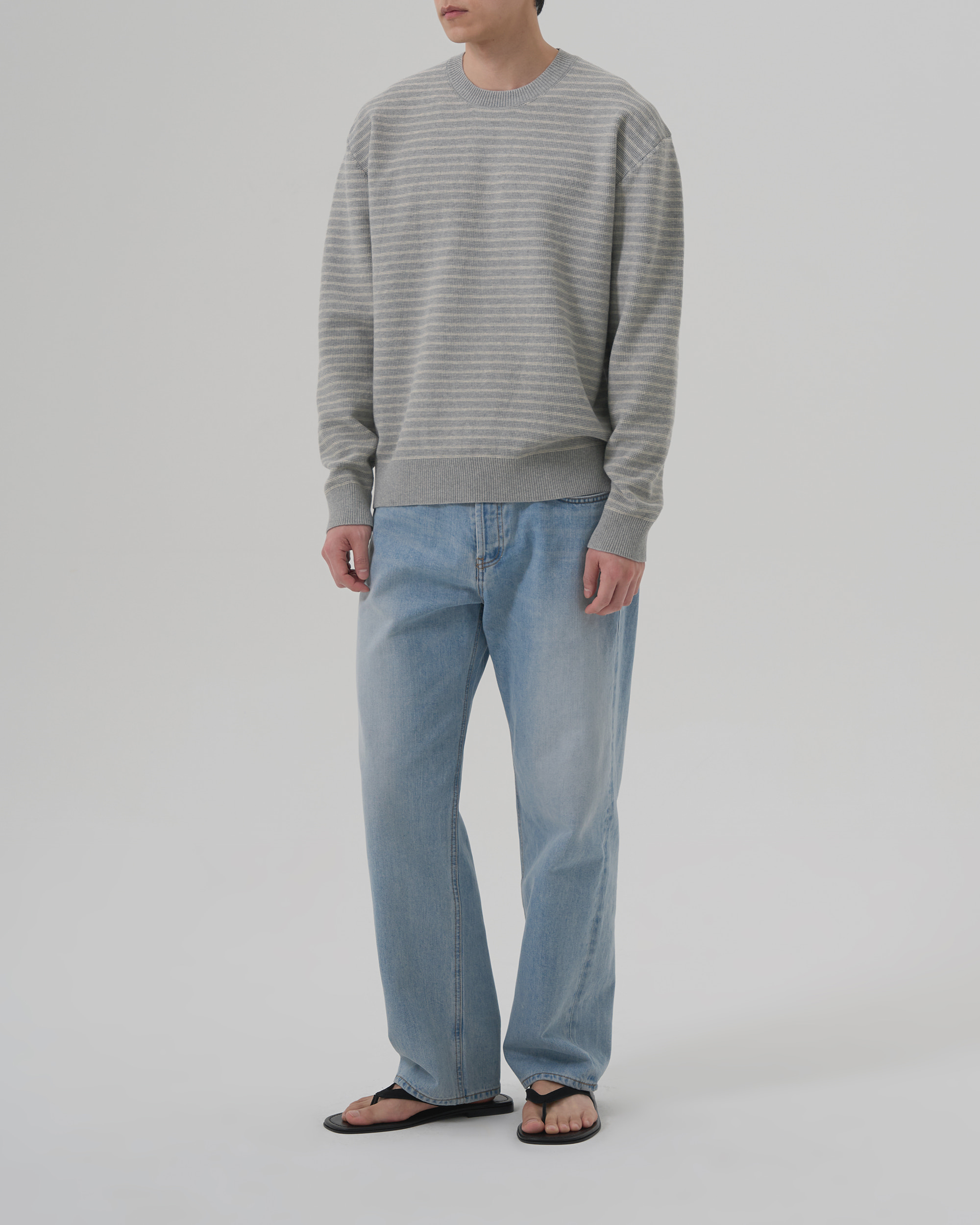 GRAIN STRIPE KNIT CREWNECK - GREY MELANGE 사진 4/4