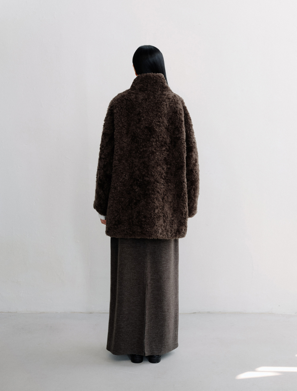 HIGH NECK SHEARING MUSTANG [BROWN] - Low Tide 사진 4/4