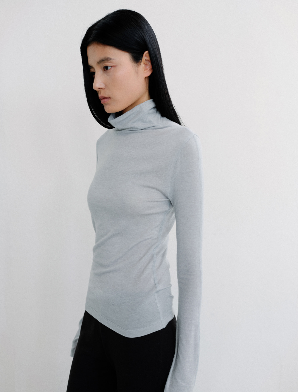 HIGH NECK STITCH TOP [POWDER BLUE] - Low Tide
