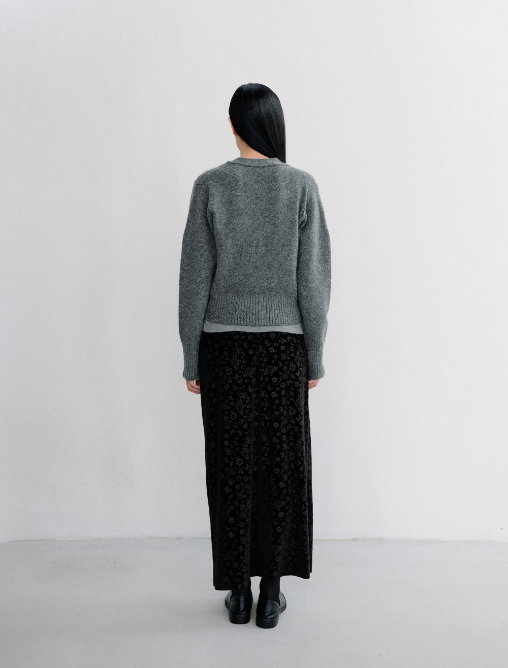 SOFT JACQUARD MAXI SKIRT [BLACK] - Low Tide 사진 4/4