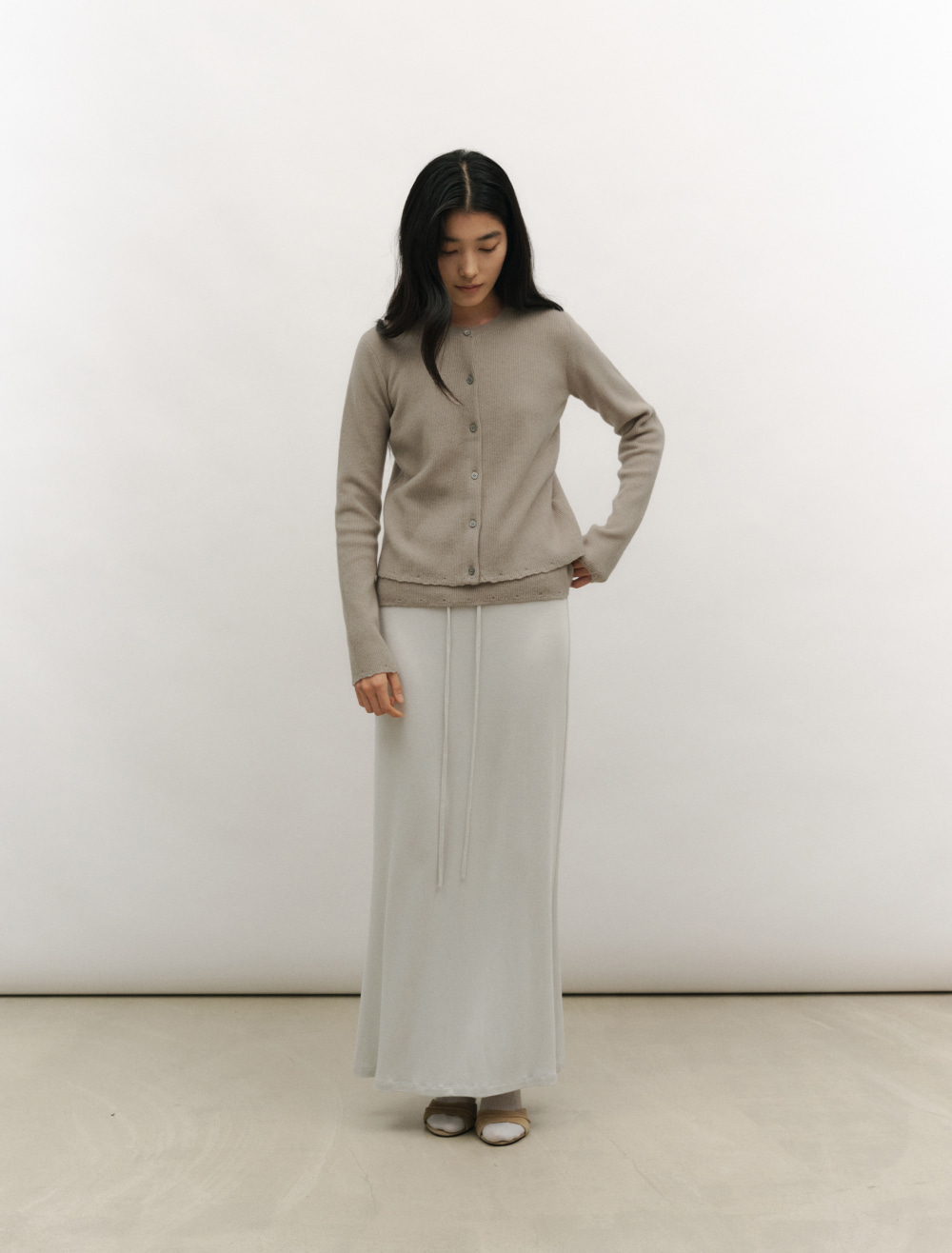 SOFT FRAY KNIT CARDIGAN [OLIVE] - Low Tide photo 3/4