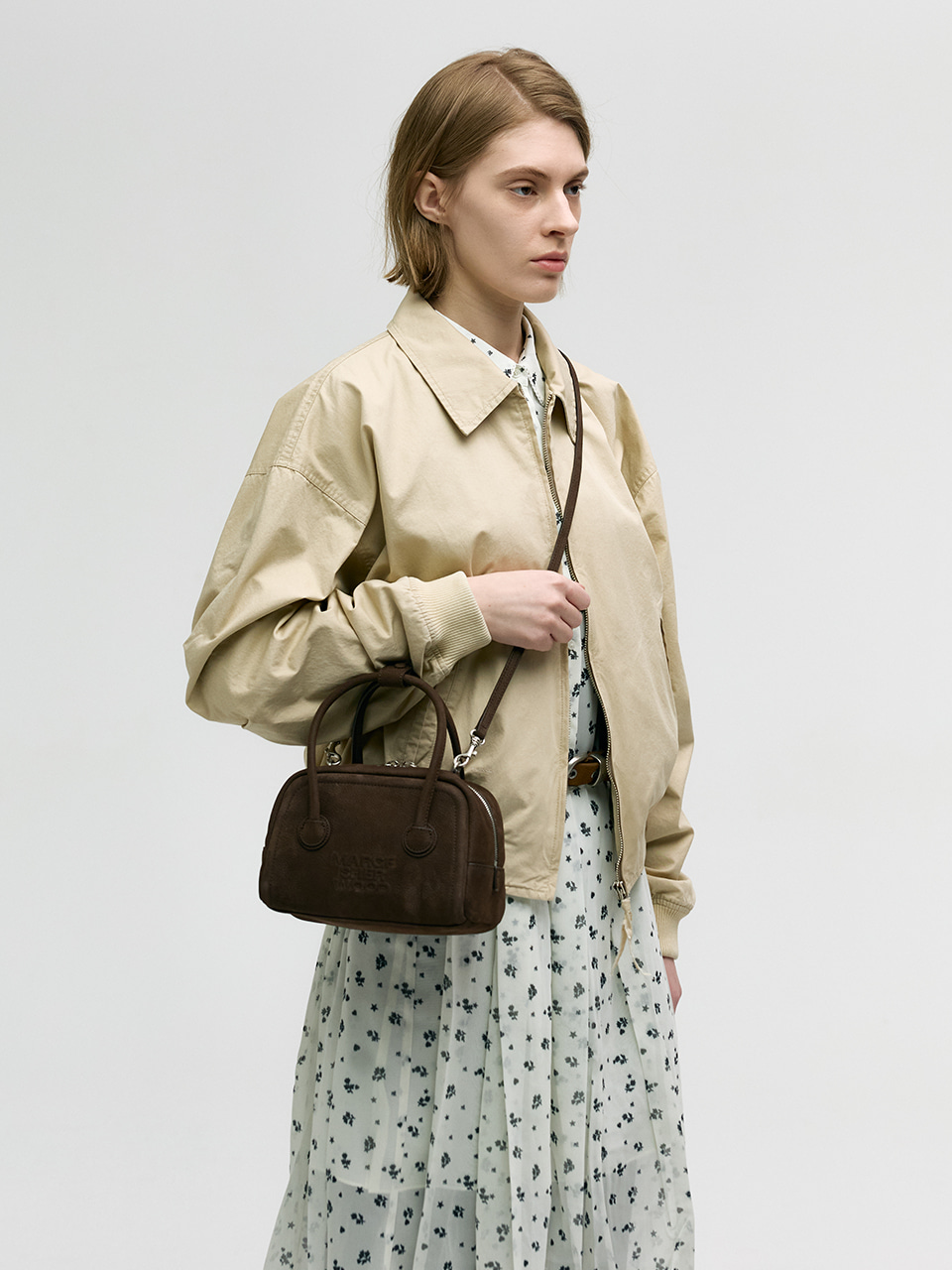 SOFT TOTE MINI_hush nubuck 사진 2/4