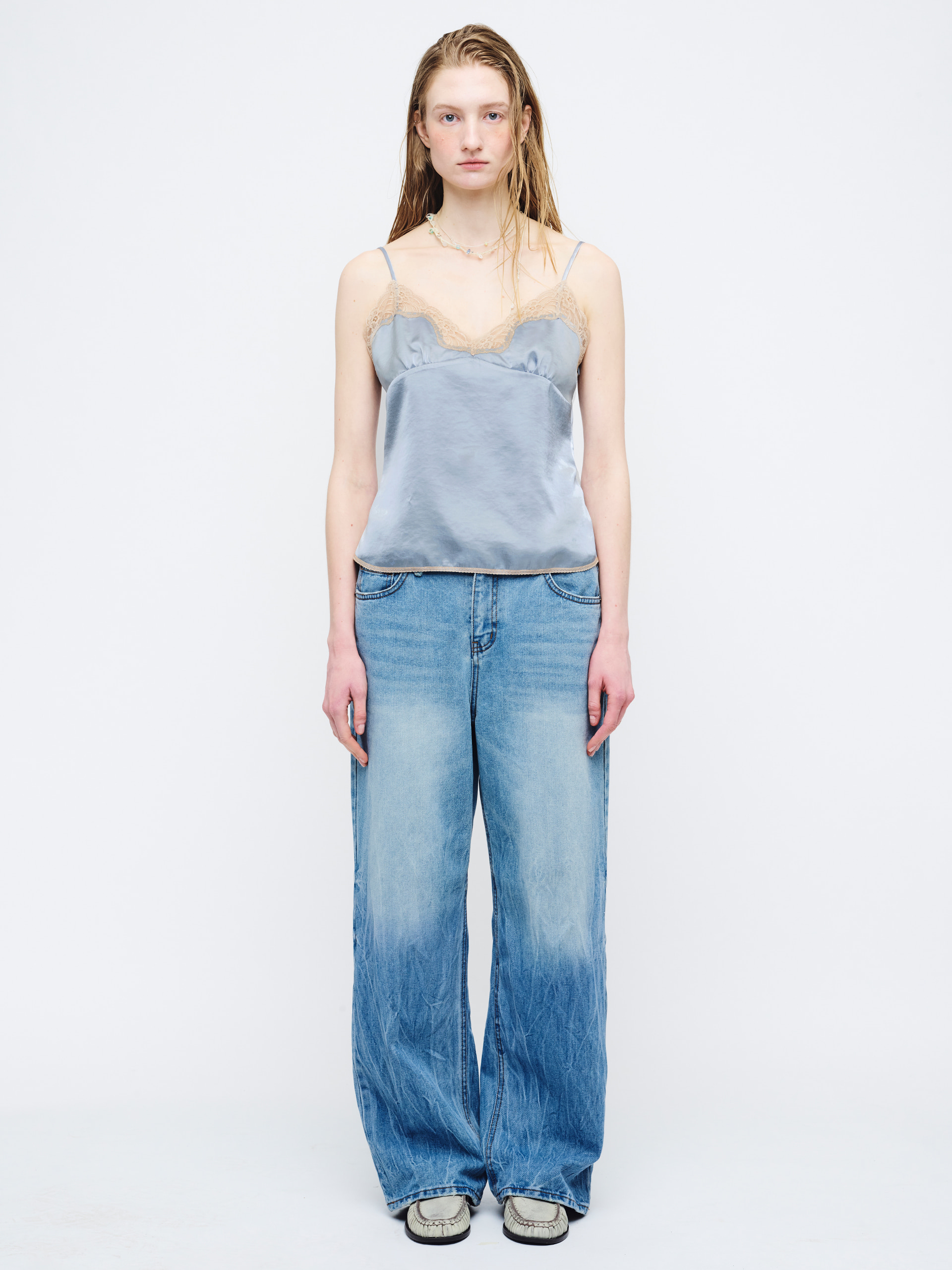 LACE SLEEVELESS TOP_sky blue 사진 2/4