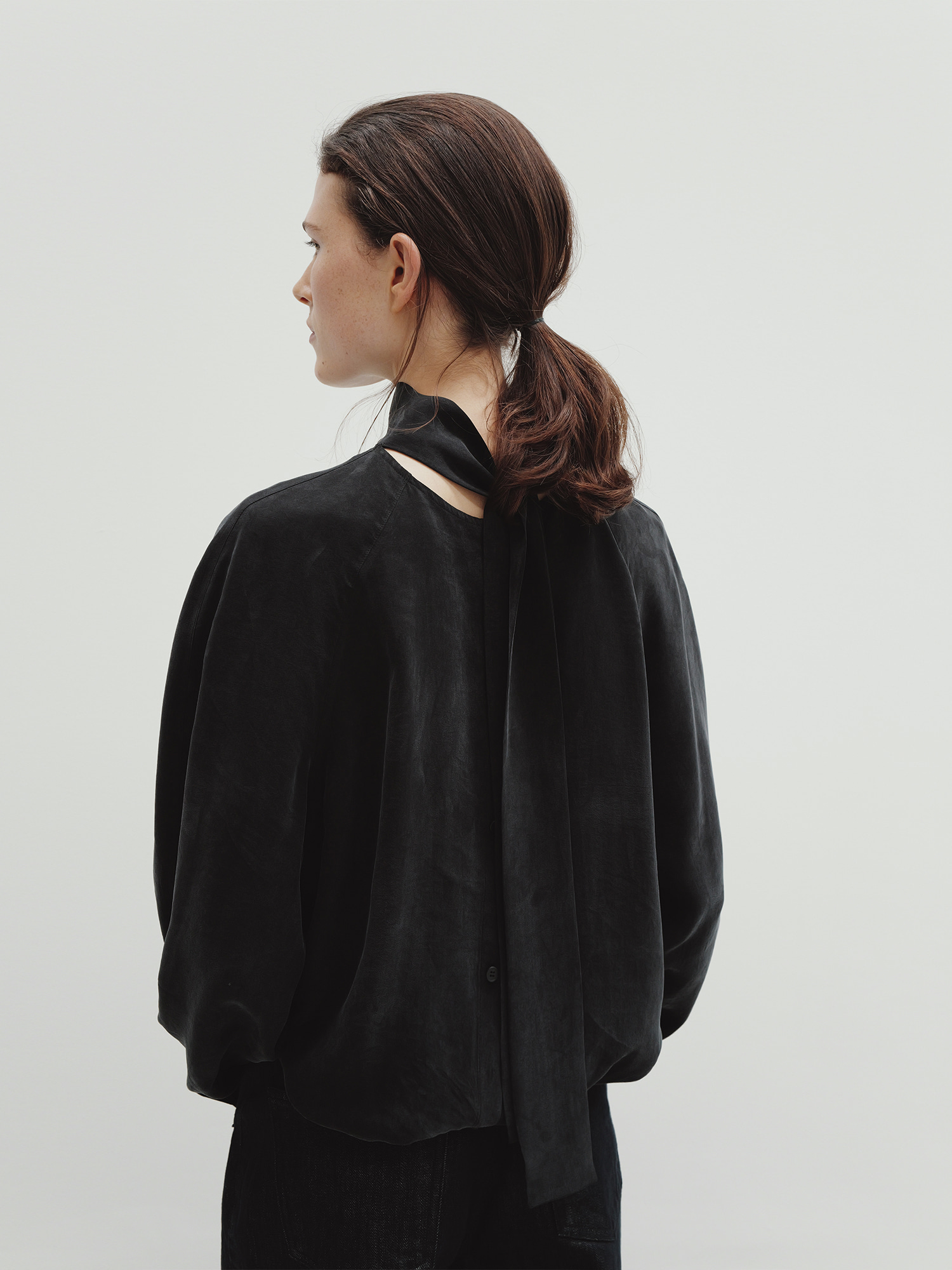 [2nd] 2way scarf blouse (vintage black) 사진 3/4