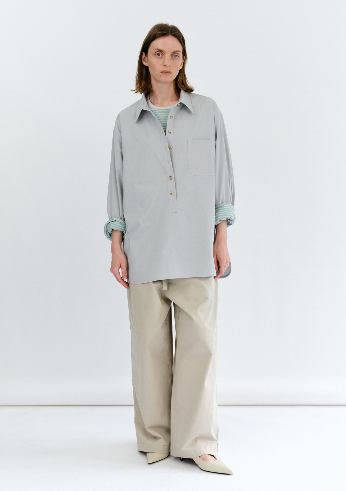 Menton Henley Shirt in Light Gray 사진 3/4