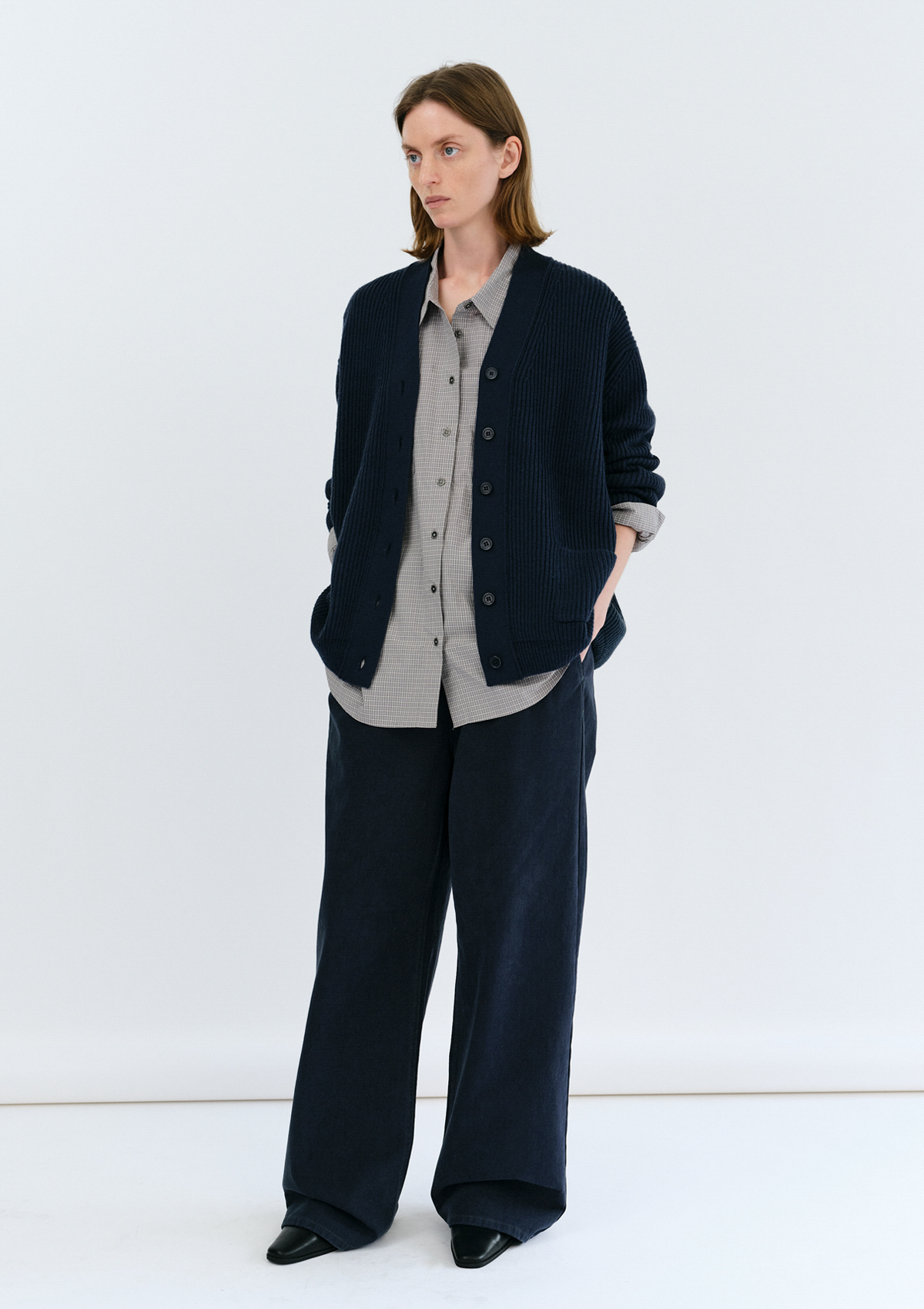 Pauline Ribbed Cardigan in Navy 사진 4/4