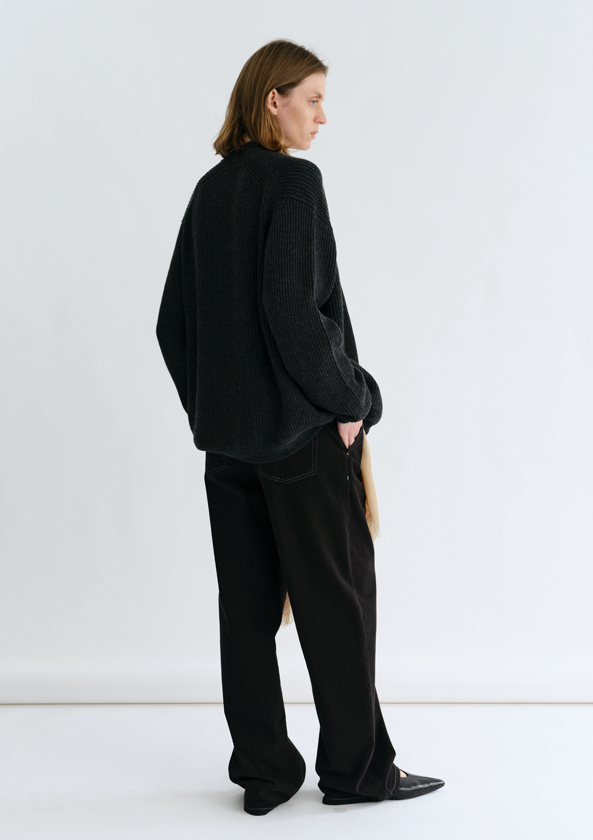 Pauline Ribbed Cardigan in Charcoal 사진 2/4