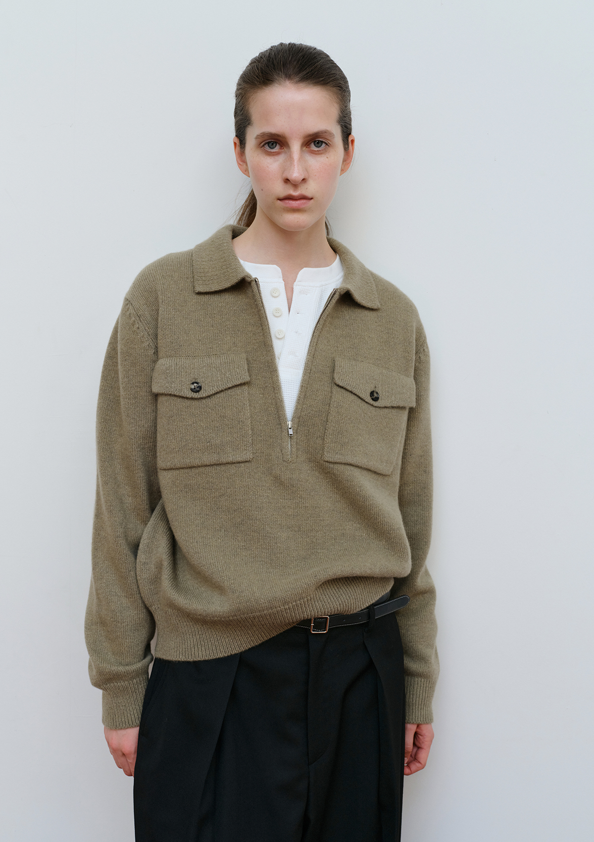 Pocket Collar Knit in Khaki 사진 1/4