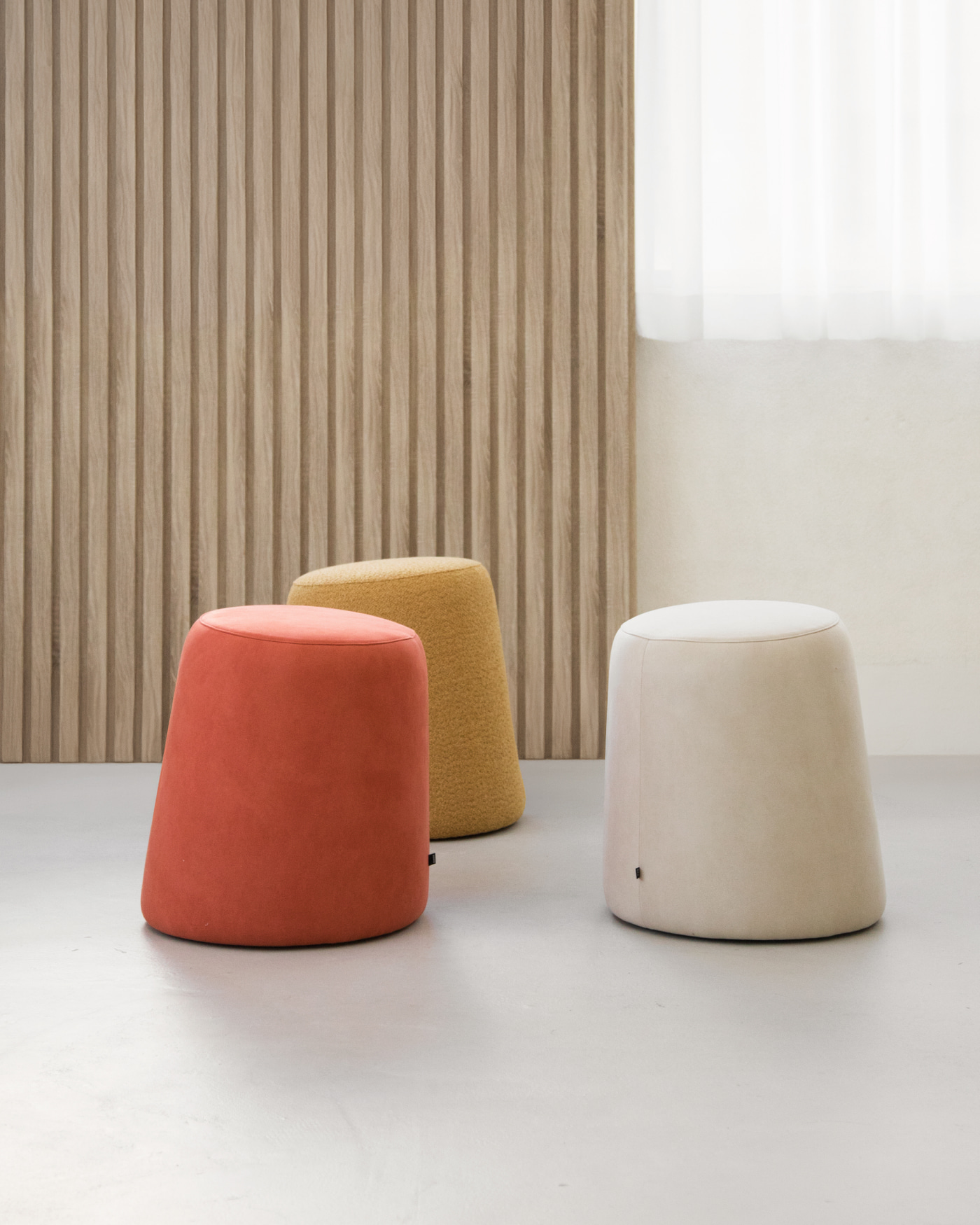 PISA STOOL 사진 2/4