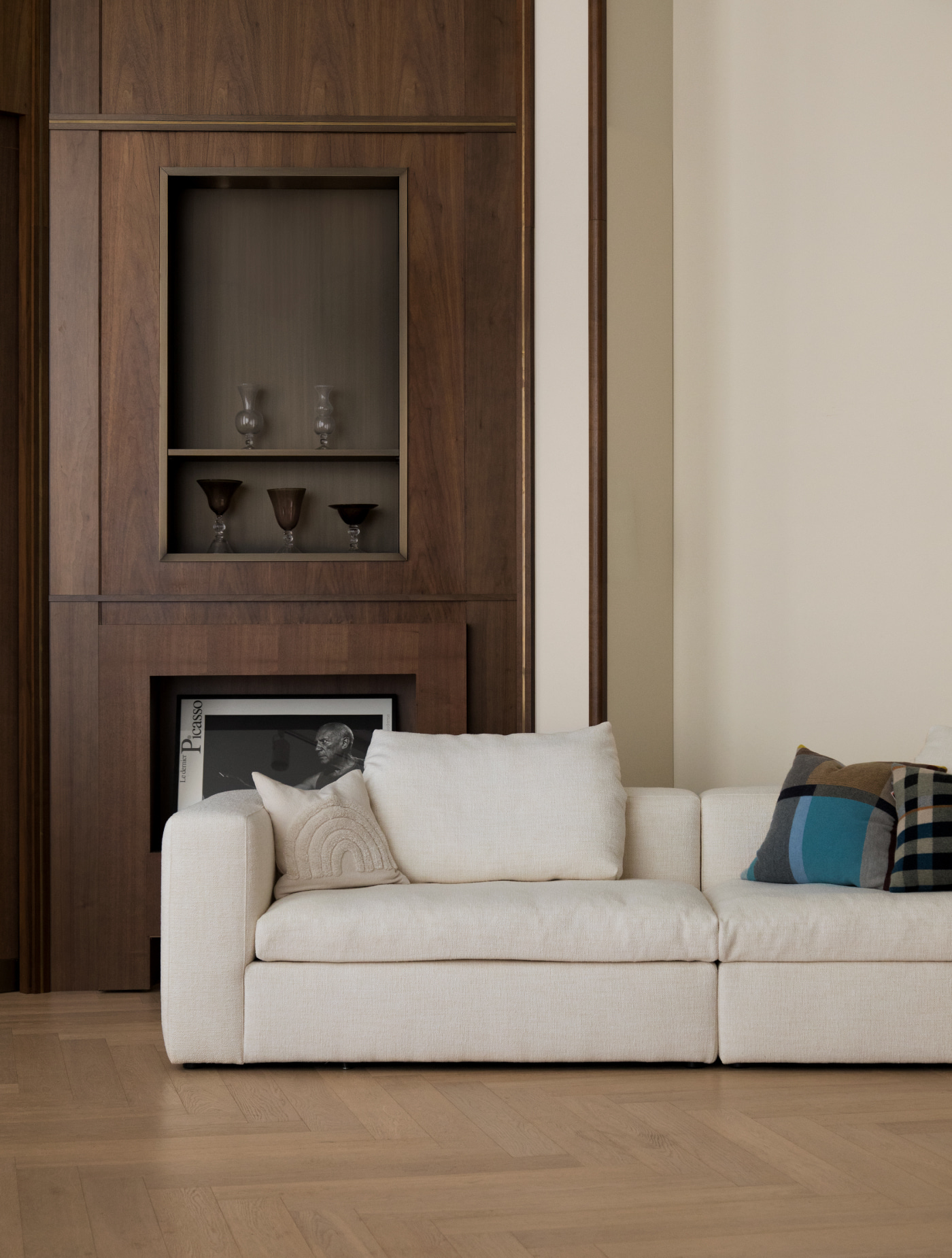 TIMELESS SOFT SOFA 사진 4/4