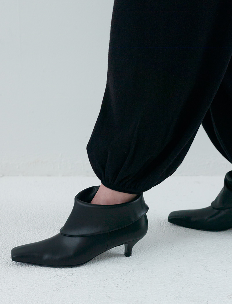 TINOS bloom boots_black 사진 3/4
