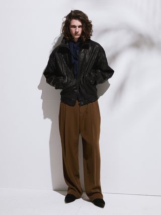 HIGH-NECK LEATHER JUMPER (BLACK)