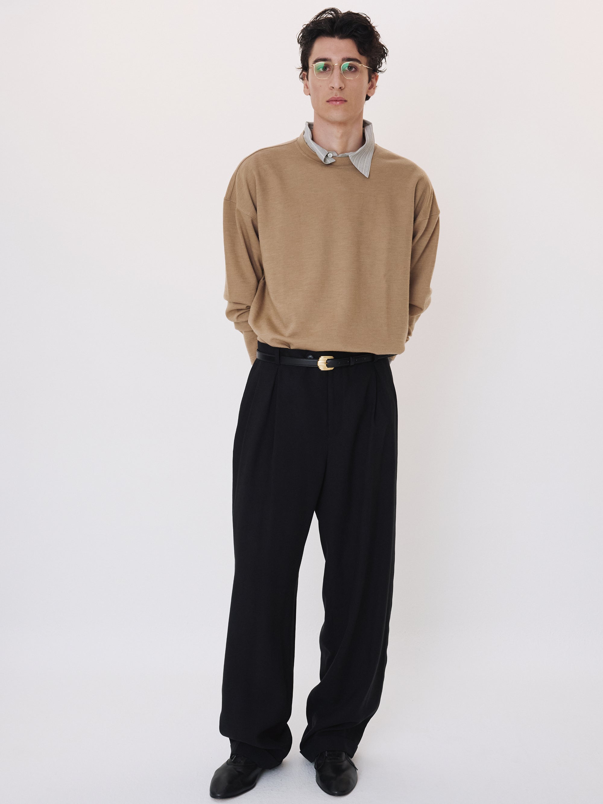 Tuck Detail Turn-Up Pants (Black) 사진 1/4