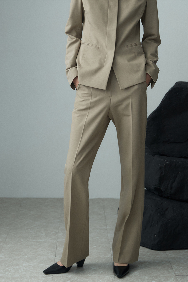 SLIM BOOTS-CUT TROUSER 사진