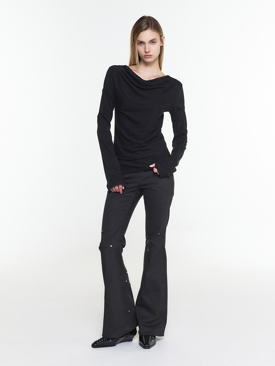 STUDDED PANEL LINE BOOTCUT PANTS BLACK 사진 4/4
