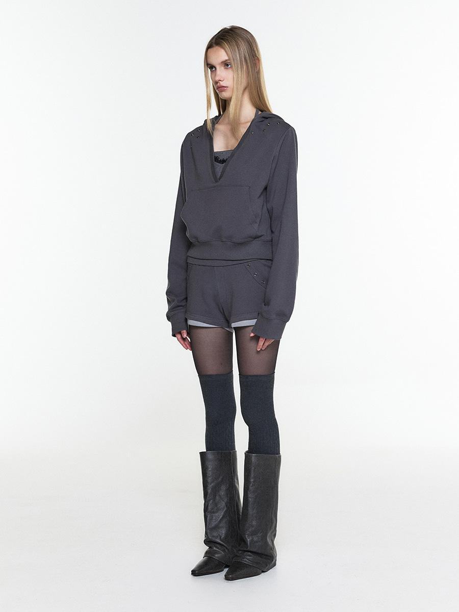 EYELET V-NECK HOODIE TOP CHARCOAL 사진 2/4