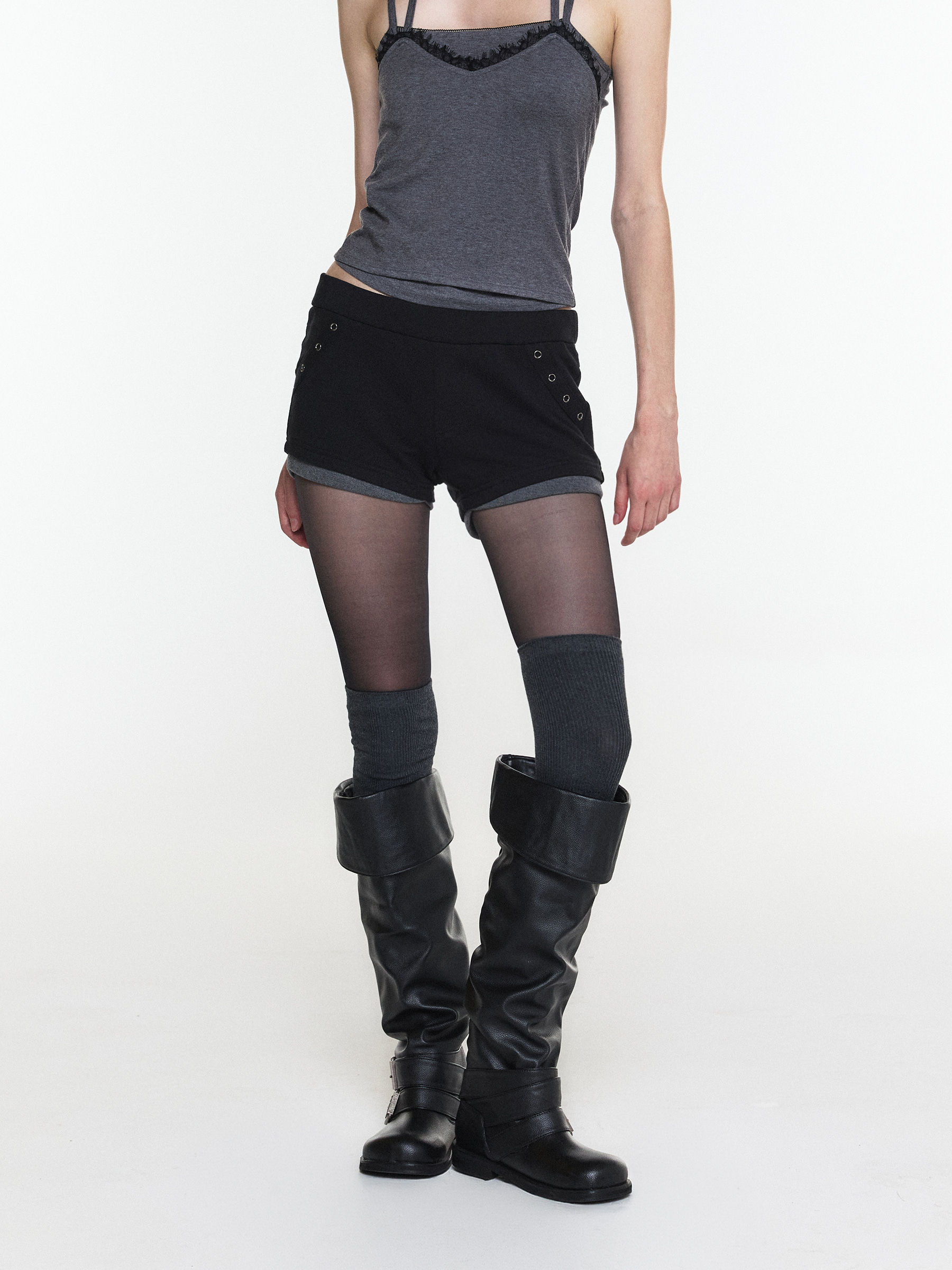 EYELET MICRO SHORTS BLACK 사진 4/4