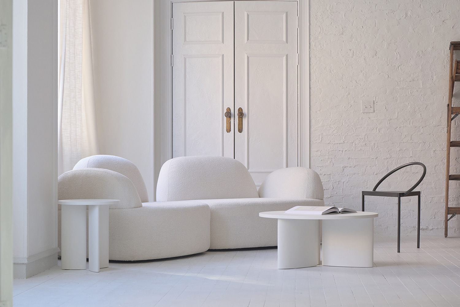 Tulip coffee table