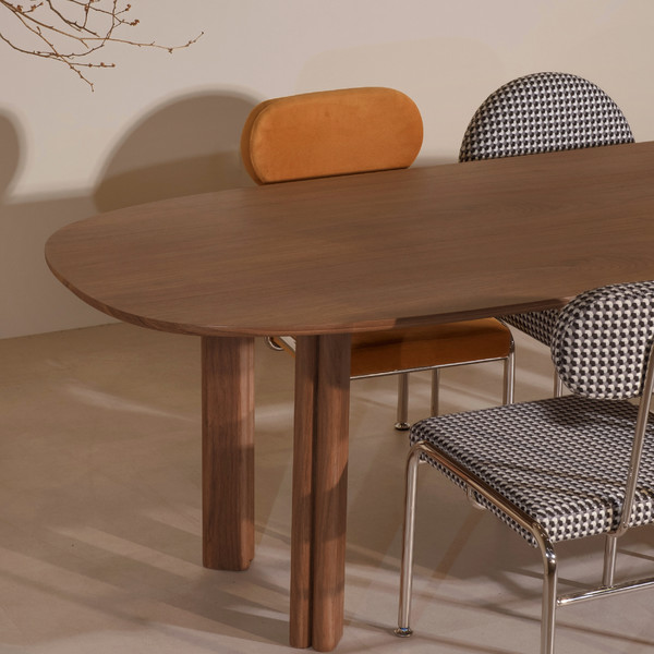 [B-grade / 50% OFF] LIGHT DINING TABLE 1 | WALNUT 사진 3/4