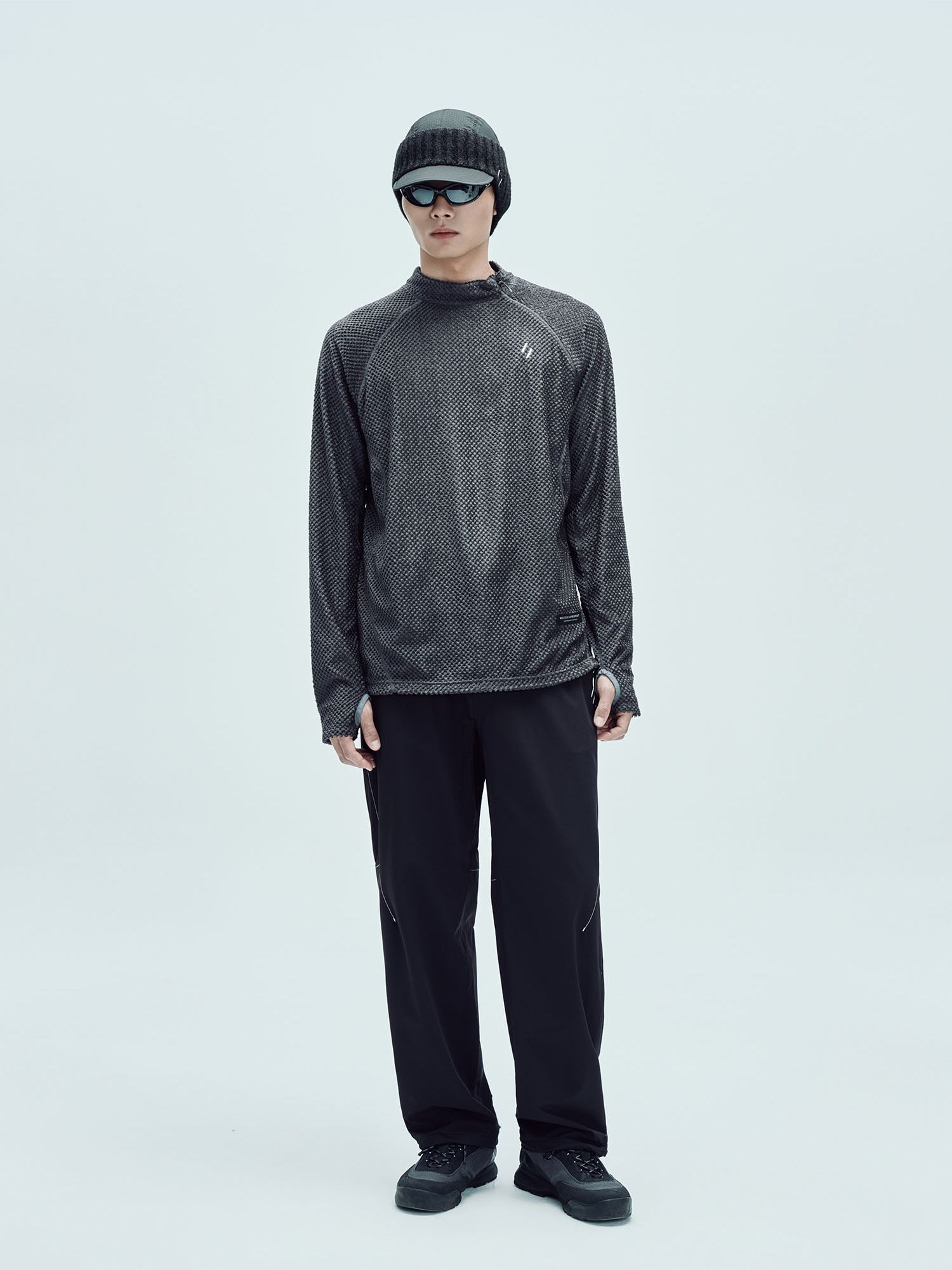 Kyron Octa® Long Sleeves T-Shirt Charcoal 사진 3/4