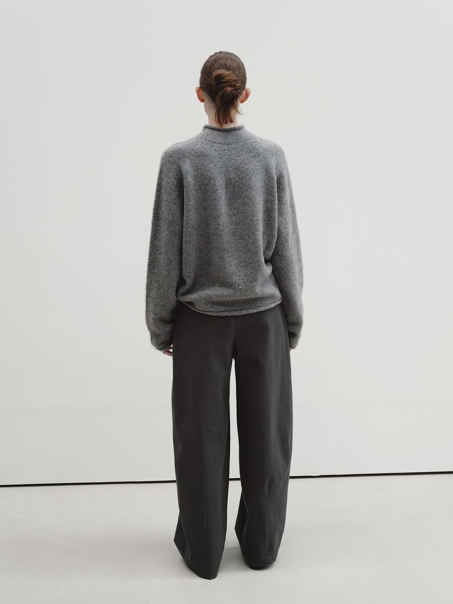 Wide pants in midnight color